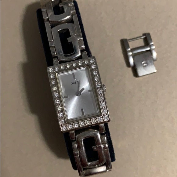 Guess Watch - Picture 2 of 4